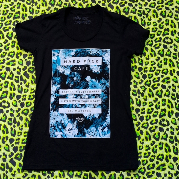 💟3 for $20💟Hard Rock Cafe Lightweight Ladies Tee - Picture 1 of 6